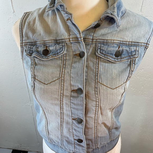 Xhileration Denim Vest - Picture 6 of 6